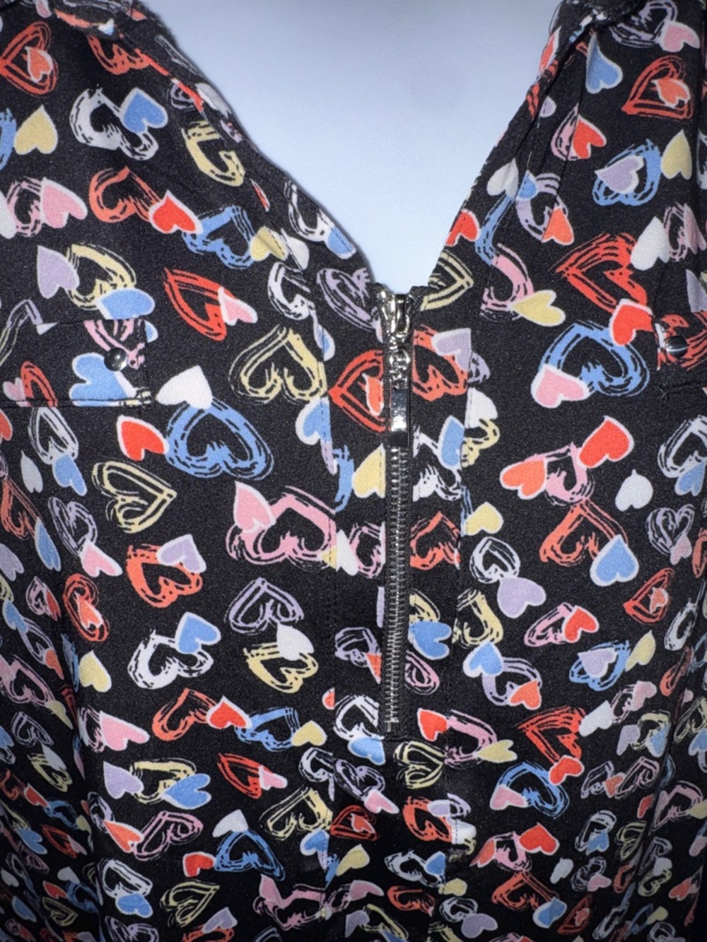 Cocomo-NWT Black Heart-Print Zip Front Blouse Size Large - Picture 7 of 17